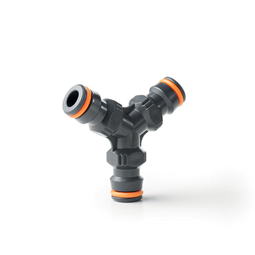 Racor de tres acoplamientos